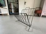 Boekenrek / tijdschriften rek, Huis en Inrichting, Woonaccessoires | Wandplanken en Boekenplanken, Ophalen of Verzenden, Zo goed als nieuw