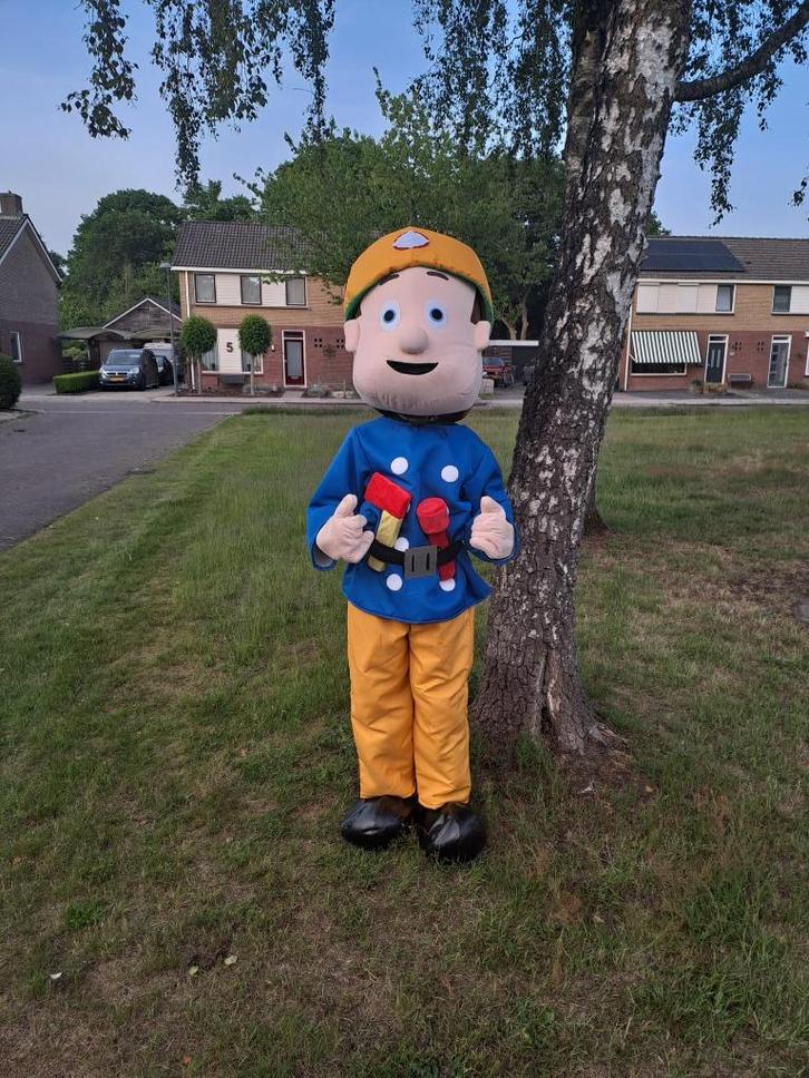 Mascotte Sam de Brandweerman, Hobby en Vrije tijd, Feestartikelen | Verhuur, Zo goed als nieuw, Verjaardag, Ophalen of Verzenden