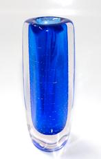 Schitterende Driehoekige Blauw Kristallen Sommerso Vaas, Antiek en Kunst, Antiek | Glas en Kristal, Verzenden