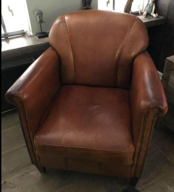 Leren fauteuil i.z.g.st. bieden (omgeving Zierikzee Zeeland) beschikbaar voor biedingen