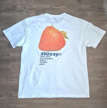 Stüssy Strawberry XL beschikbaar voor biedingen