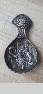 2x Oud Hollands tinnen lepeltjes van de tingieterij Tiel €9, Ophalen of Verzenden