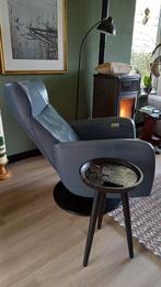 Prominent sta op stoel op accu en van leder in nette staat!, Ophalen, Zo goed als nieuw, 50 tot 75 cm