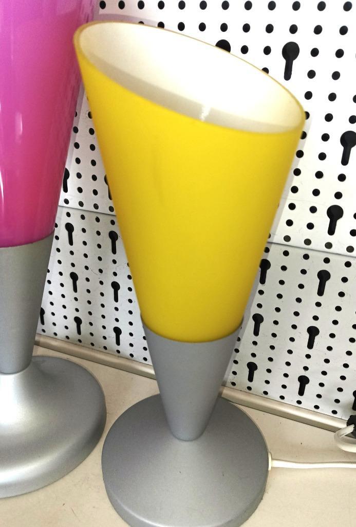 Vintage Ikea tafellamp /bedlamp -paars / geel/design Kryolit, Huis en Inrichting, Lampen | Tafellampen, Gebruikt, Minder dan 50 cm