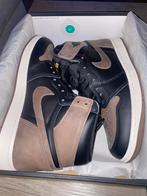 Air Jordan 1 Retro High OG Palomino maat 44, Kleding | Heren, Schoenen, Bruin, Nieuw, Ophalen of Verzenden, Sneakers of Gympen