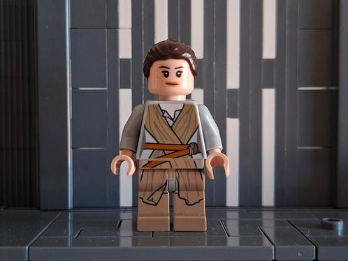 Lego Star Wars SW0677 - Rey - Dark Tan Tied Robe, Kinderen en Baby's, Speelgoed | Duplo en Lego, Gebruikt, Lego, Ophalen of Verzenden