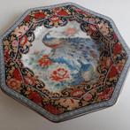 japans achtkantig schoteltje 16 cm pauw, Antiek en Kunst, Ophalen of Verzenden