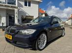Bmw 2.0 318 I touring alle extra’s top auto!!!, Auto's, BMW, Parkeersensor, 4 cilinders, Blauw, Handgeschakeld