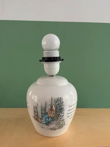 Lamp wedgwood pieter konijn / peter rabbit beschikbaar voor biedingen