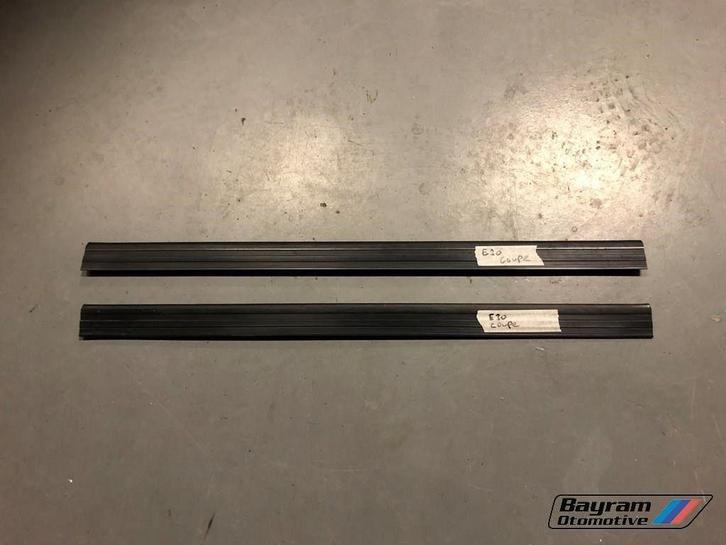 Bmw E30 instaplijsten coupe cabrio Baur 3-serie dorpelijst M, Auto-onderdelen, Carrosserie en Plaatwerk, BMW, Gebruikt, Ophalen of Verzenden