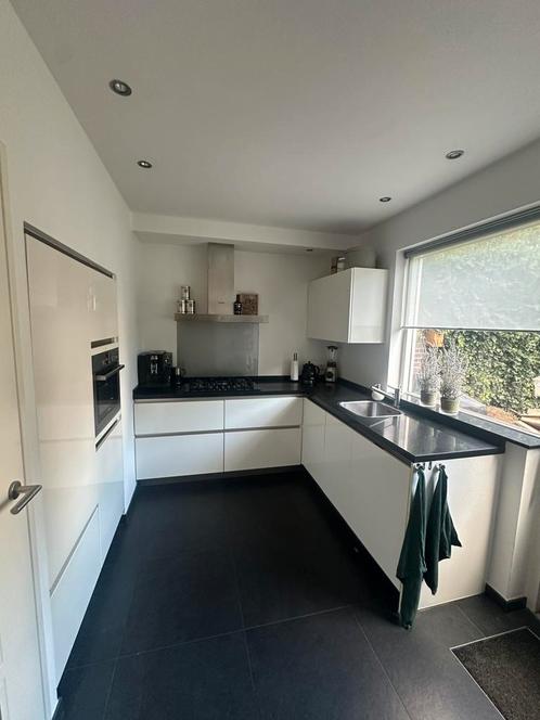 Greeploze hoogglas wit keuken (optima keukens), Huis en Inrichting, Keuken | Complete keukens, Zo goed als nieuw, Wit, Composiet