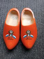 oranje voetbal klompen Holland gedragen bij maat 34 35, Ophalen of Verzenden, Gebruikt, Kinderen, Schoenen