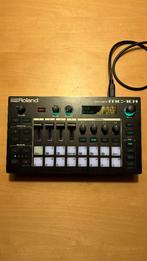 Roland MC-101 Groovebox, Muziek en Instrumenten, Drumcomputers, Ophalen of Verzenden, Zo goed als nieuw, Roland