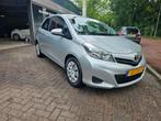 Toyota Yaris 1.3 VVT-i Aspiration |2E EIGENAAR | 12MND GARAN, Voorwielaandrijving, Euro 5, Stof, Gebruikt