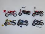 6 motorfietsen met schade, 2 motorrijders en een vlag, 1:24, Ophalen of Verzenden, Gebruikt, Motor, Overige merken