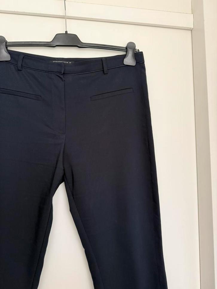 Expresso mooie blauwe broek mt 44 (tw is97 cm ) licht rek, Kleding | Dames, Broeken en Pantalons, Zo goed als nieuw, Maat 42/44 (L)