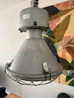 Industriële fabriekslamp, Huis en Inrichting, Ophalen of Verzenden, Gebruikt, Metaal, Minder dan 50 cm