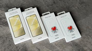 2x set origineel Samsung S24 screenprotector en back cover beschikbaar voor biedingen