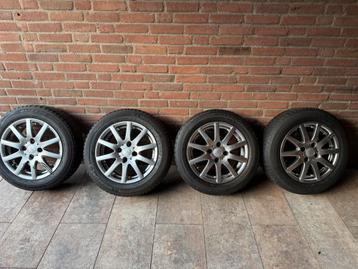 Winterbanden met Velgen 4x100 banden 185x60R15 beschikbaar voor biedingen