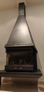 Vrijhangende gashaard met glasdeur – zwart met schouw, Huis en Inrichting, Haarden, Ophalen, Gebruikt, Hangende haard, Gashaard