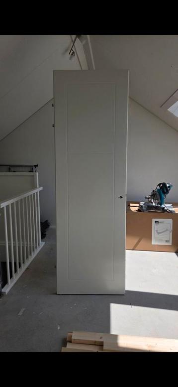 Svedex deur 231,5 x 75 x 3,9 cm – op te halen in Eerbeek
 beschikbaar voor biedingen