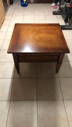 Gratis af te halen, Huis en Inrichting, Tafels | Salontafels, 50 tot 100 cm, 50 tot 75 cm, Vierkant, Zo goed als nieuw