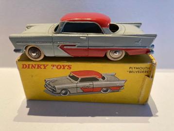 Dinky Toys France Plymouth Belvedere [grijs/rood] M-B beschikbaar voor biedingen