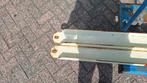 2 x U profiel 351 cm lang, Doe-het-zelf en Verbouw, Metalen, Ophalen, Industriepark 2a 9351PA Leekalbert@hoaas.nl, Gebruikt, Industriepark 2a 9351PA Leek