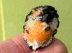 Zeldzame Thomsoniet Zeoliet mineralen, Verzamelen, Mineralen en Fossielen, Ophalen of Verzenden, Mineraal