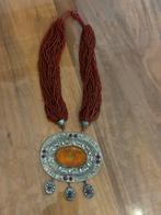 Vintage Rode Kralen Ketting met Zilveren Hanger, Sieraden, Tassen en Uiterlijk, Kettingen, Gebruikt, Ophalen of Verzenden, Met edelsteen