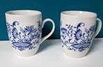 2x Thun mokken met wit blauw bloemen dessin, Huis en Inrichting, Keuken | Servies, Ophalen of Verzenden, Zo goed als nieuw, Overige stijlen