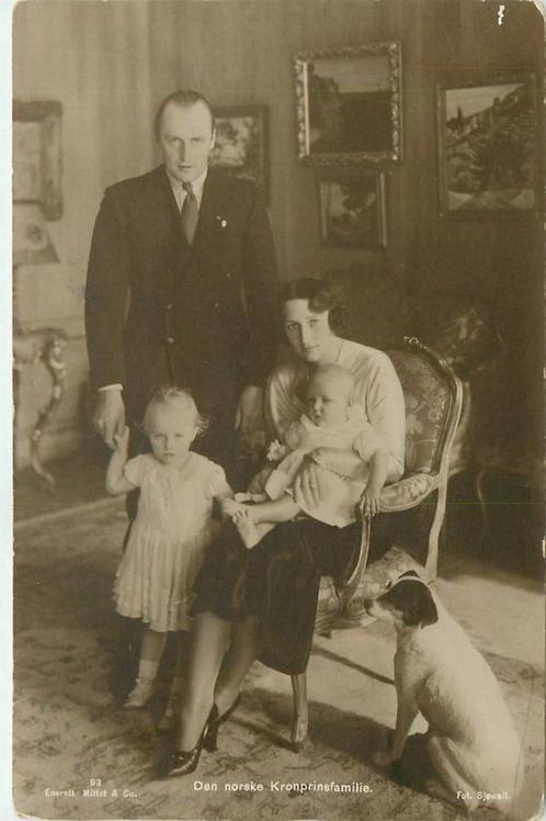 (388-048-033) Den norske Kronprinsfamilie, Verzamelen, Ansichtkaarten | Buitenland, Buiten Europa, Verzenden