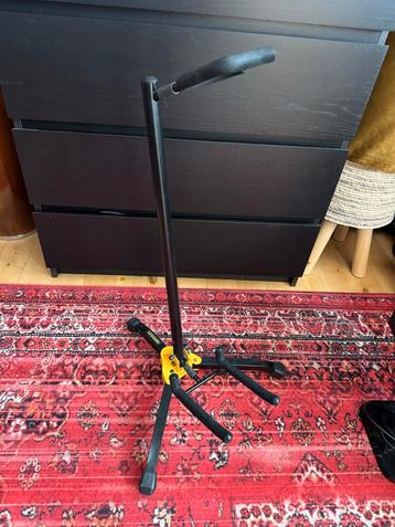 Hercules Instrumentstandaard - Zo goed als nieuw beschikbaar voor biedingen