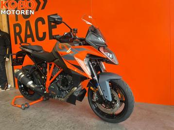 KTM 1290 SUPERDUKE GT (bj 2024 model 2025) beschikbaar voor biedingen
