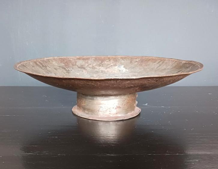 Oud metalen schaal kaarsenhouder, Antiek en Kunst, Curiosa en Brocante, Ophalen