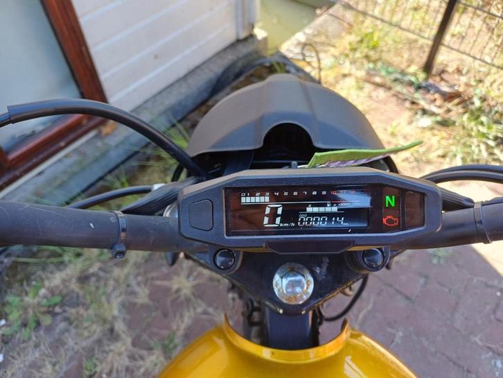 Universele snelheidsmeter plug&play voor Mash Dirt Track, Fietsen en Brommers, Brommeronderdelen | Algemeen, Zo goed als nieuw