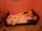 Peuterbed 140x70, Kinderen en Baby's, Kinderkamer | Bedden, Ophalen, 70 tot 85 cm, Zo goed als nieuw, Minder dan 140 cm