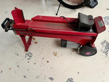 Houtkloofmachine Power Axe, 2007, 7 ton beschikbaar voor biedingen