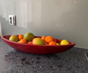 Mooie Rode Fruitschaal beschikbaar voor biedingen