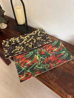 Decoratieve Schaal met Chilipepers en Olijven, Ophalen, Overige materialen, Schaal, Zo goed als nieuw