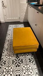 Hocker, okergeel, Huis en Inrichting, Ophalen of Verzenden, Zo goed als nieuw, Rechthoekig, Stof