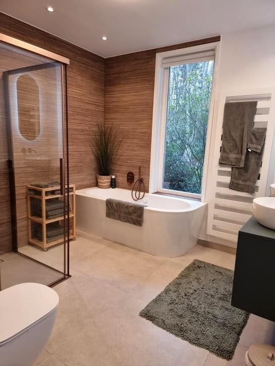 Compleet badkamer renovatie, tegelzetter, stukadoor, Diensten en Vakmensen, Stukadoors en Tegelzetters, Metselen, Mozaïek, Pleisterwerk