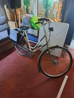 grijs witte uniondames  fiets, Fietsen en Brommers, Fietsen | Dames | Damesfietsen, Gebruikt, Versnellingen, 56 cm of meer, Ophalen