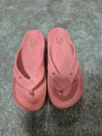Crocs slippers W5 (maat 36), Kleding | Dames, Schoenen, Slippers, Ophalen of Verzenden, Zo goed als nieuw, Crocs