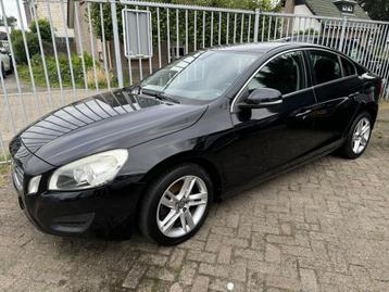 Volvo S60 1.6 T3 Momentum MOTORSCHADE (bj 2012) beschikbaar voor biedingen