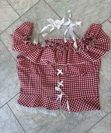 Carnavals/Oktober blouse beschikbaar voor biedingen