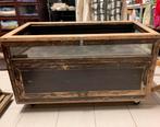 Antieke vitrine kast toonbank hout met deksel, Ophalen