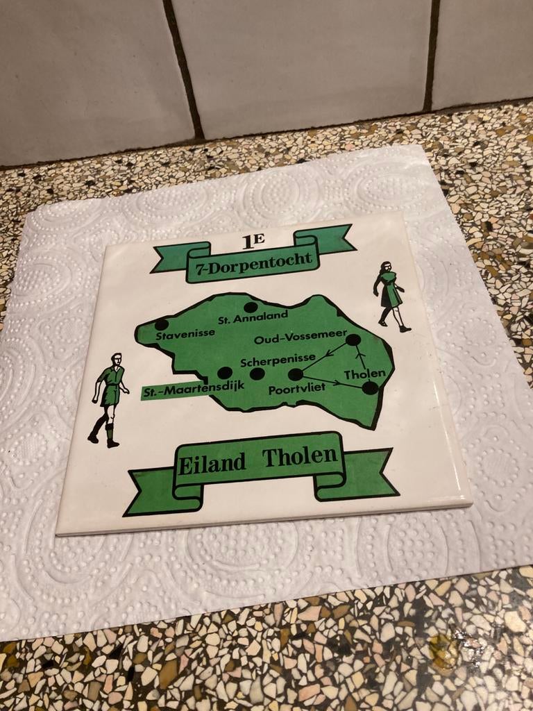 Tegel Tholen, Ophalen of Verzenden