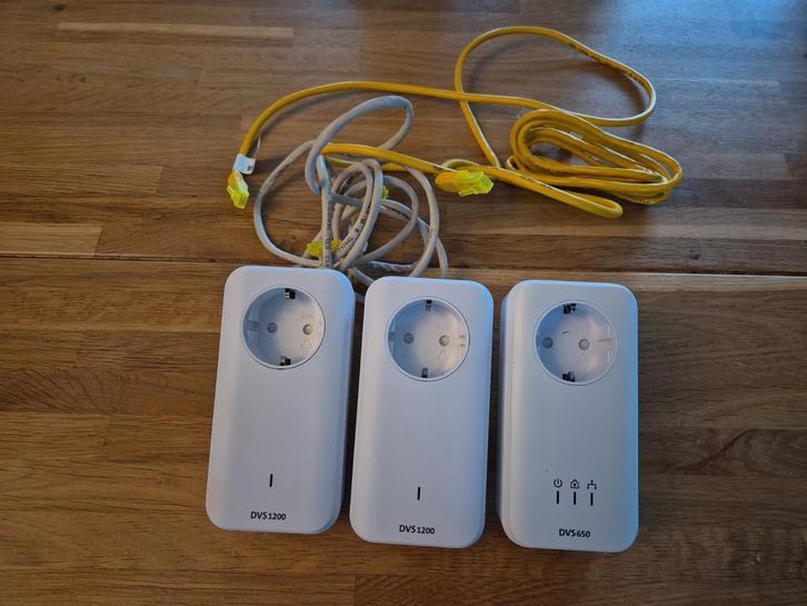 Devolo DVS 1200 Powerline set + DVS 650, Computers en Software, WiFi-versterkers, Zo goed als nieuw, Ophalen of Verzenden