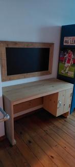 Stoere kinder/tienerkamer, Gebruikt, Tafel(s), Ophalen